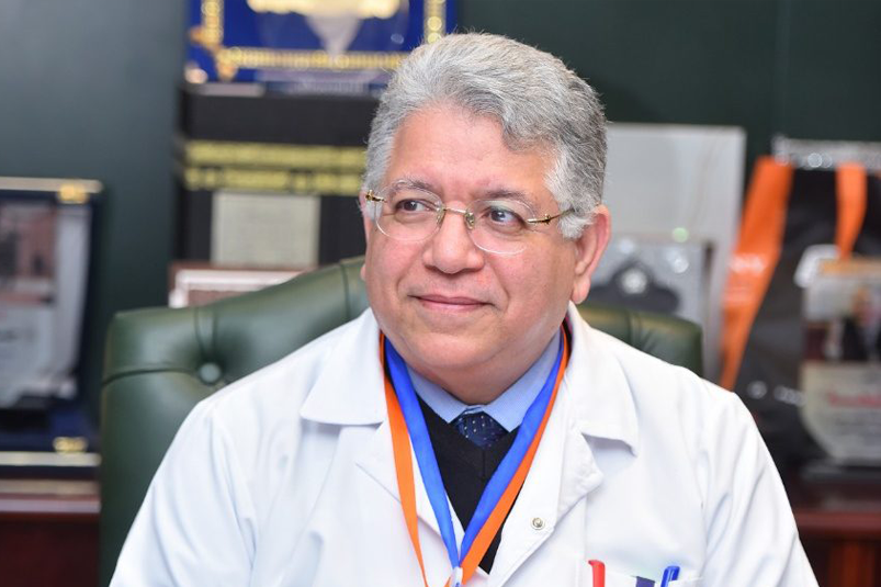 د.جمال شيحه يتصدر قائمة أفضل 6 علماء في العالم ساهموا في القضاء علي فيروس سي