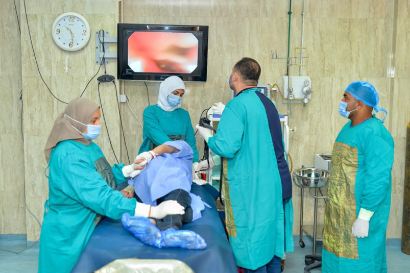 الآلاف من الكشوفات ومئات الأشعة والجراحات والتطعيمات المجانية خلال أكتوبر 2020